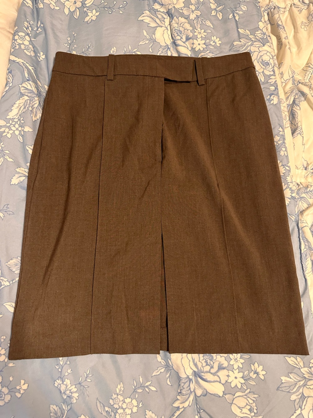 H&M Women's Midi Skirt in Brown